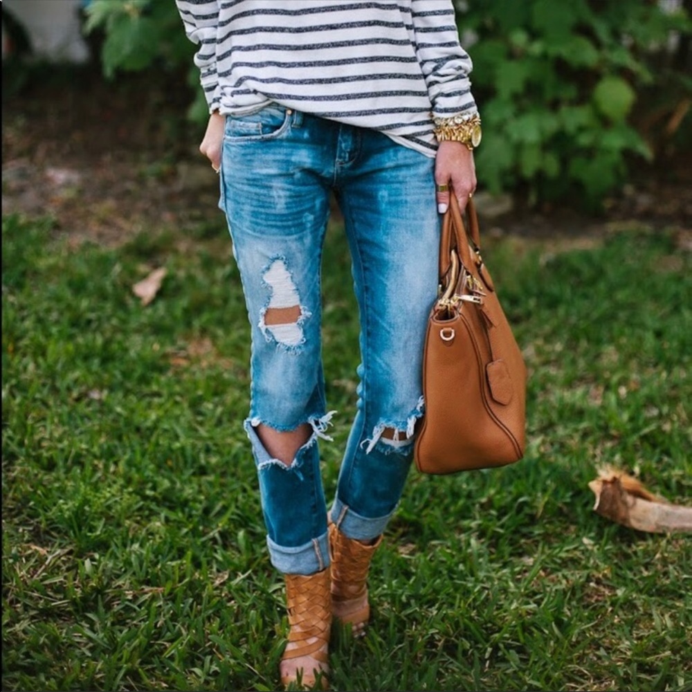 🎉HP🎉 Blank Denim Distresses Skinny Jeans